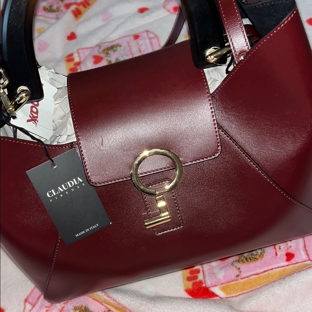 Elegant Burgundy Handbag